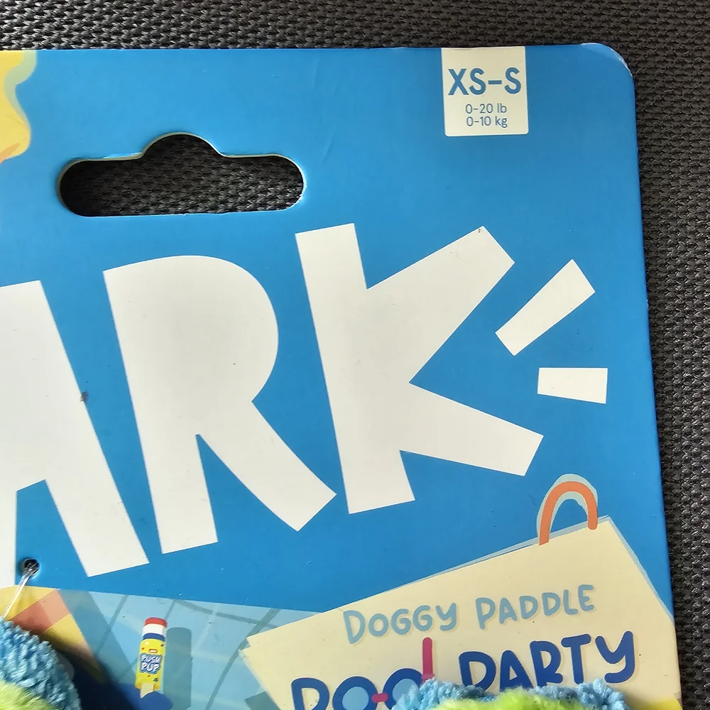 Bark Pool Party Crocodile Plush Dog Toy - Bright Green‎ & Blue